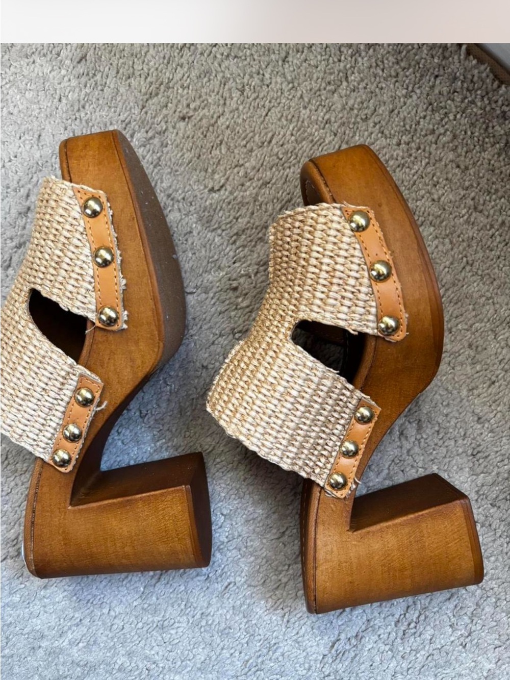 New Steve Madden Tan Woven Studded Platform Mule - Picture 3 of 10